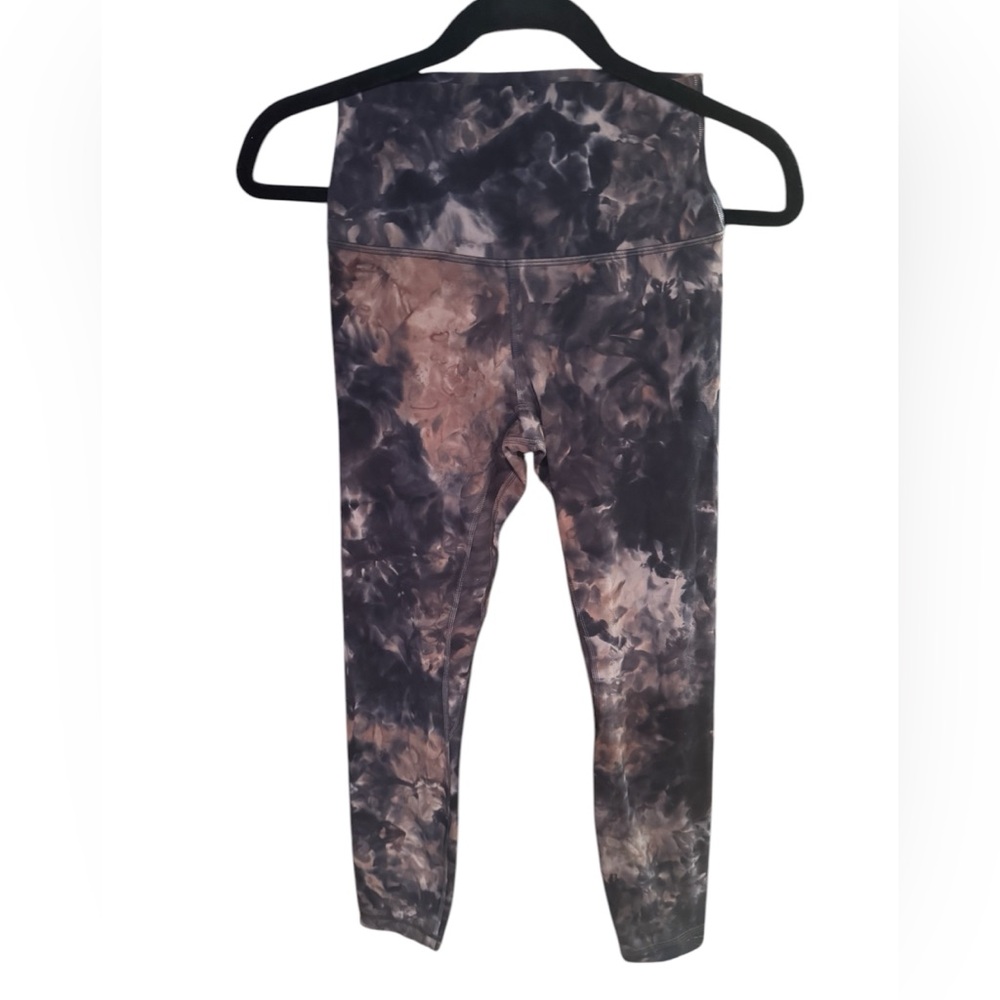 Lululemon Size 4 Align Leggings Beautiful Diamond Dye Graphite Gray Pink Pastel.